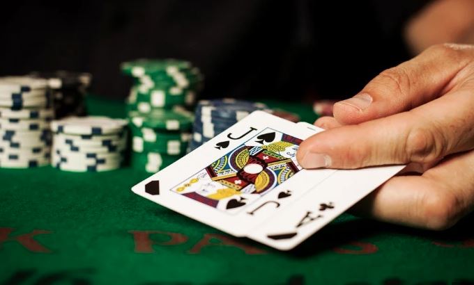 Crypto Blackjack: How Cryptocurrencies are Transforming the Game